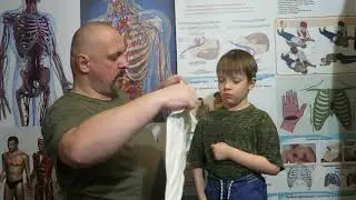 0062 Фиксация плеча и предплечья косынкой