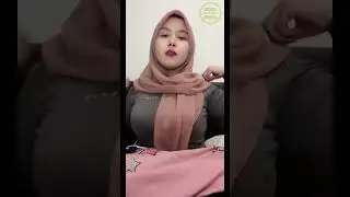 hijaber ukhti cantik menggoda