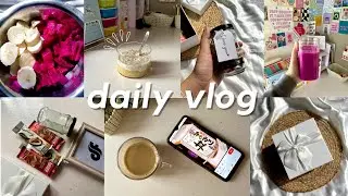 daily vlog 🍒🌸⛅️ (breakfast smoothie, hamper setting) Malayalam