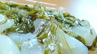 Eating Japanese food Kaisanbutsu "Tai sashimi Mekabu" (ASMR)