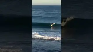 Solo surfing in heavy waves #surf #surfing