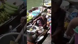 FLOATING MARKET!?