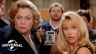 Serial Mom | "You Can't Wear White Shoes After Labor Day" (Courtroom Trial)