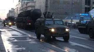 Victory Parade rehearsal complex Topol-M Yars