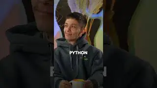 По понедельникам C++, по пятницам Python 😂 А вы? #программирование #юмор #программист