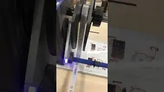 Как печатаются белые атласные ленты золотом по пантону