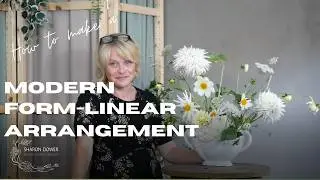 How to make a Modern Flower Arrangement -also known as Form-Linear