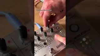 Endorphines / Andrew Huang Multi FX Pedal // Ghost Crash Course
