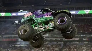 Monster Jam - Top 25 Moments of the 2022 Season!