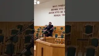 Брата зовут Михаил. У него есть ютуб канал, ссылка в описание и закреплённом коментарии.