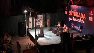 Ne Çıkar Bahtımıza Ayrılık Varsa Yarın - Güzin Değişmez