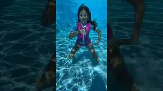 Dança na piscina 