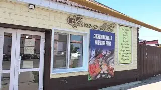 Жара не унимается - Поездка в город! Обрезаю и сушу лук с чесноком. //Я и мои кролики!//