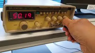 simple setup function generator and oscilloscope.