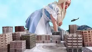 Giantess Alice grows and crushes a whole city growing crushing