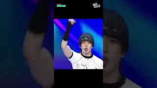키노 미친 춤 선에 홀려서 보는데 무대가 안 끝나요,,ㅠㅠ 