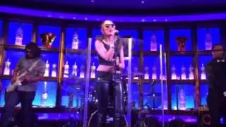 Party Machine - Julie Morse
