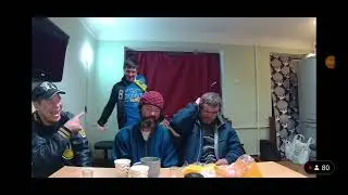 Бомжи про улов с бачков, 