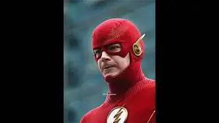 The Flash bursts out all his lightning 