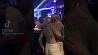 Близняшки Порнуха лезбянка
