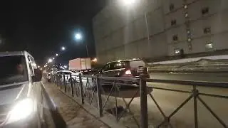 ДТП на ул. Софийской в сторону КАДа. У одной из машин от удара вырвало двигатель или АКПП