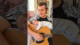 Cutest moment! ❤️ So tender!  #love #family #dad #daughter #cute #viral #guitar