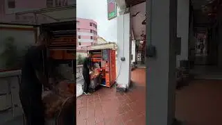 How do the vending machines in Singapore get oranges? #singapore #orange #juice