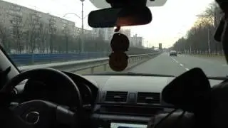 Мсье ведут спор о направлении брички