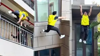 The Delivery Man Was Forced To Jump Up And Down On The High Building By The Security Guard