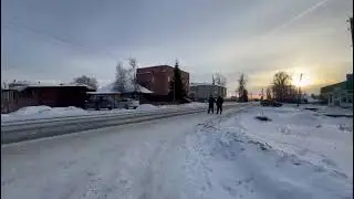 с. Бакчар, ул. Хомутского 67_у входа