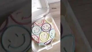 Бенто торт со смайликами