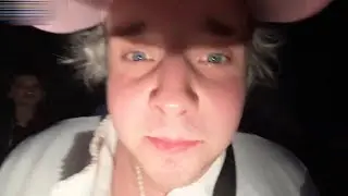 А ПАРАДЕВИЧ КОГДА ВЫСТУПАЕТ ?
