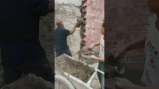 Process Of Mixing Mud And Repairing The Wall In Rural !