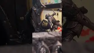 Unboxing Prime1studio Tower Knight from Demon Souls.