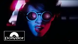 La Roux - In For The Kill (Official Video)