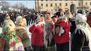 Масленичные гуляния на площади Победы. Северодвинск.