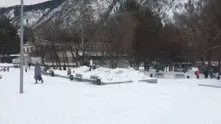 респ. Хакасия, пгт. Черемушки, 17_у входа