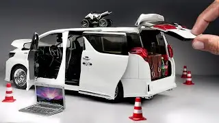 MOST Realistic Toyota Alphard 1:18 Scale Diecast with Auto Doors 😍