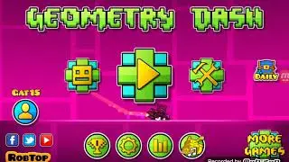 Tocando dos canciones y jugando Explorers de Geometry Dash.