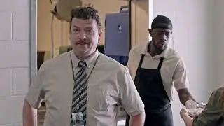 Школьная перестрелка (сериал "Завучи")