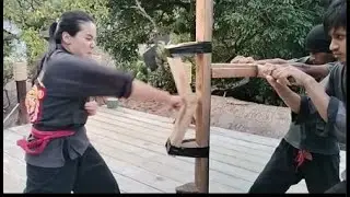 Chintya Candranaya tinju besi Pesilat Lampung