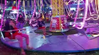Main di pasar malam 03 naik komedi putar