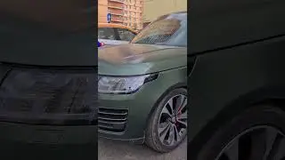 Range Rover в уникальном цвете и комплектации...