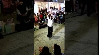 [STREET ARTIST] YU KAGAWA. ELEGANT INTERACTIVE (I AM)