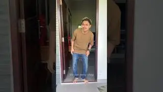 WARNA HITAM KAYAKNYA 