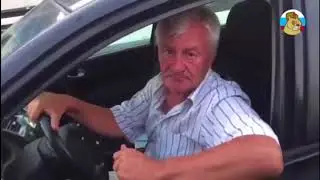 Пьяный пенсионер едет по встречке на МКАДе