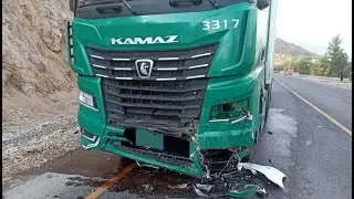 Выехала под фуру: автоледи погибла в лобовом ДТП в Челябинской области