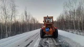 Работа грейдера KOMATSU GD-705