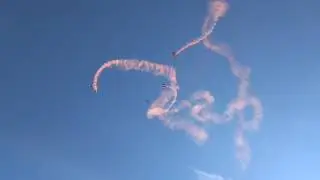 Red Devils 😈 parachute team drop in to Burghley House for Battle Proms