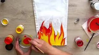 Рисую акрилом на одежде. Роспись на  джинсах. Как нарисовать Огонь на джинсах.